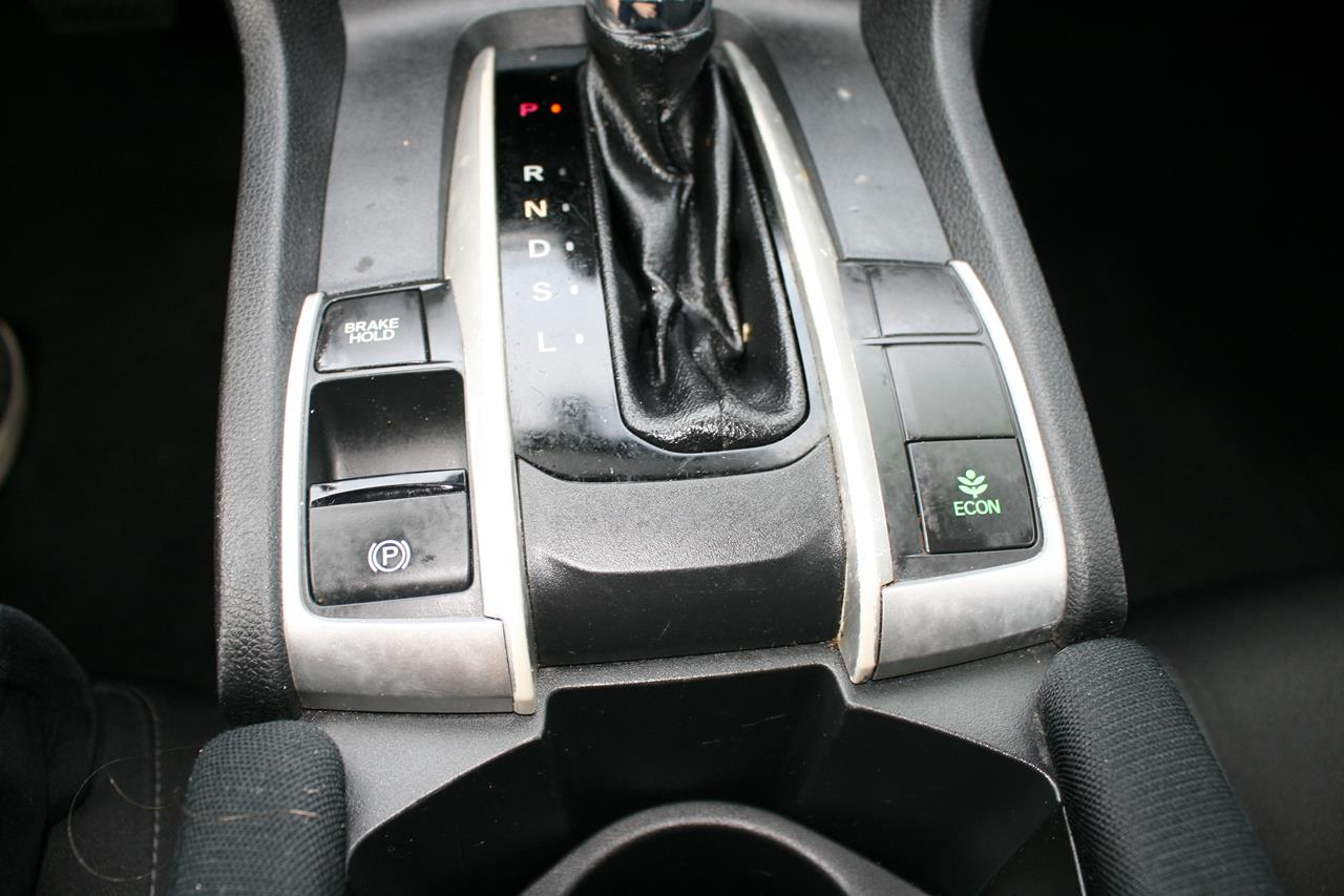 Honda Civic Sedan 4dr CVT LX 2016