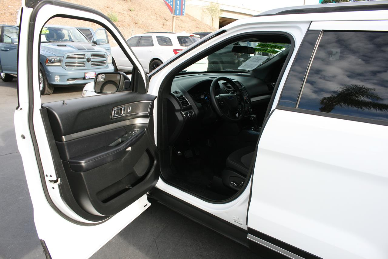 Ford Explorer XLT FWD 2018