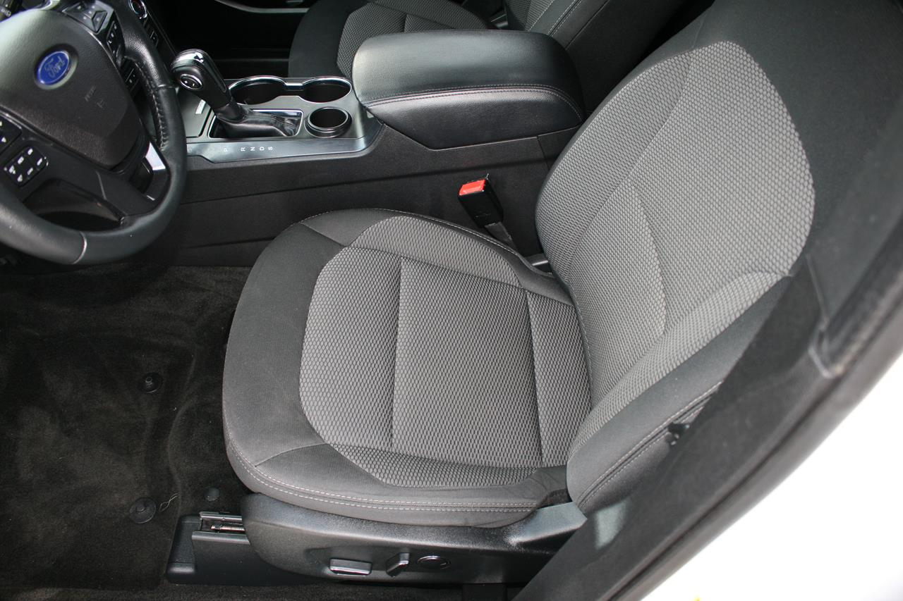 Ford Explorer XLT FWD 2018
