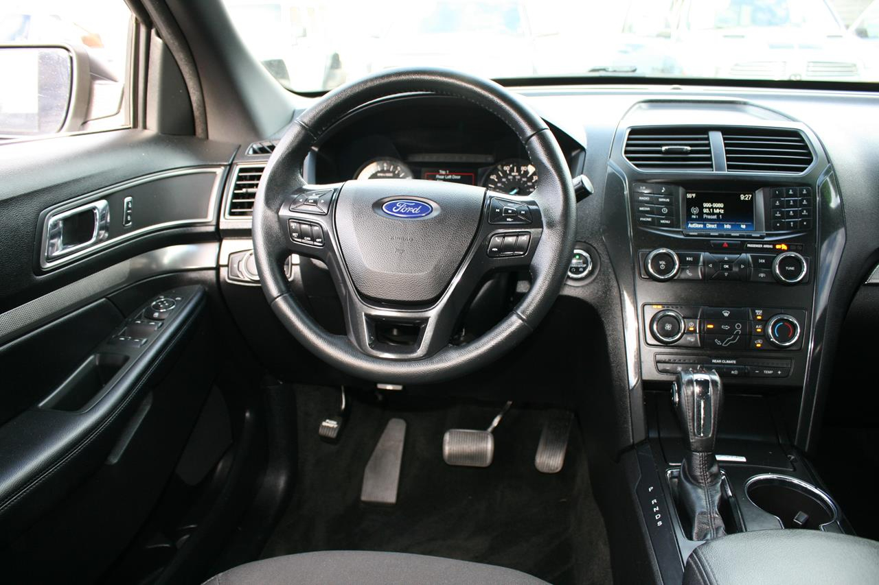 Ford Explorer XLT FWD 2018