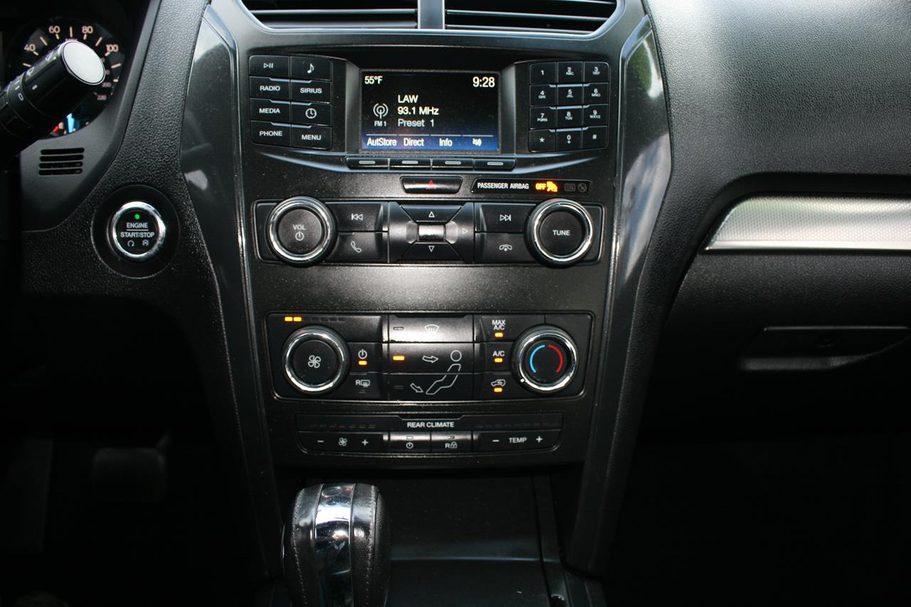 Ford Explorer XLT FWD 2018