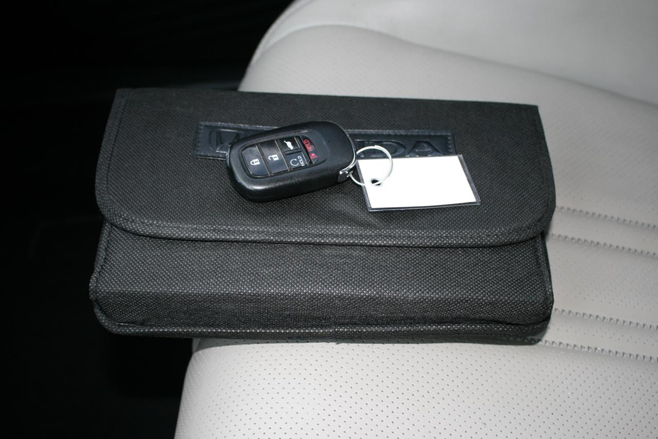 Honda HR-V EX-L 2WD CVT 2023