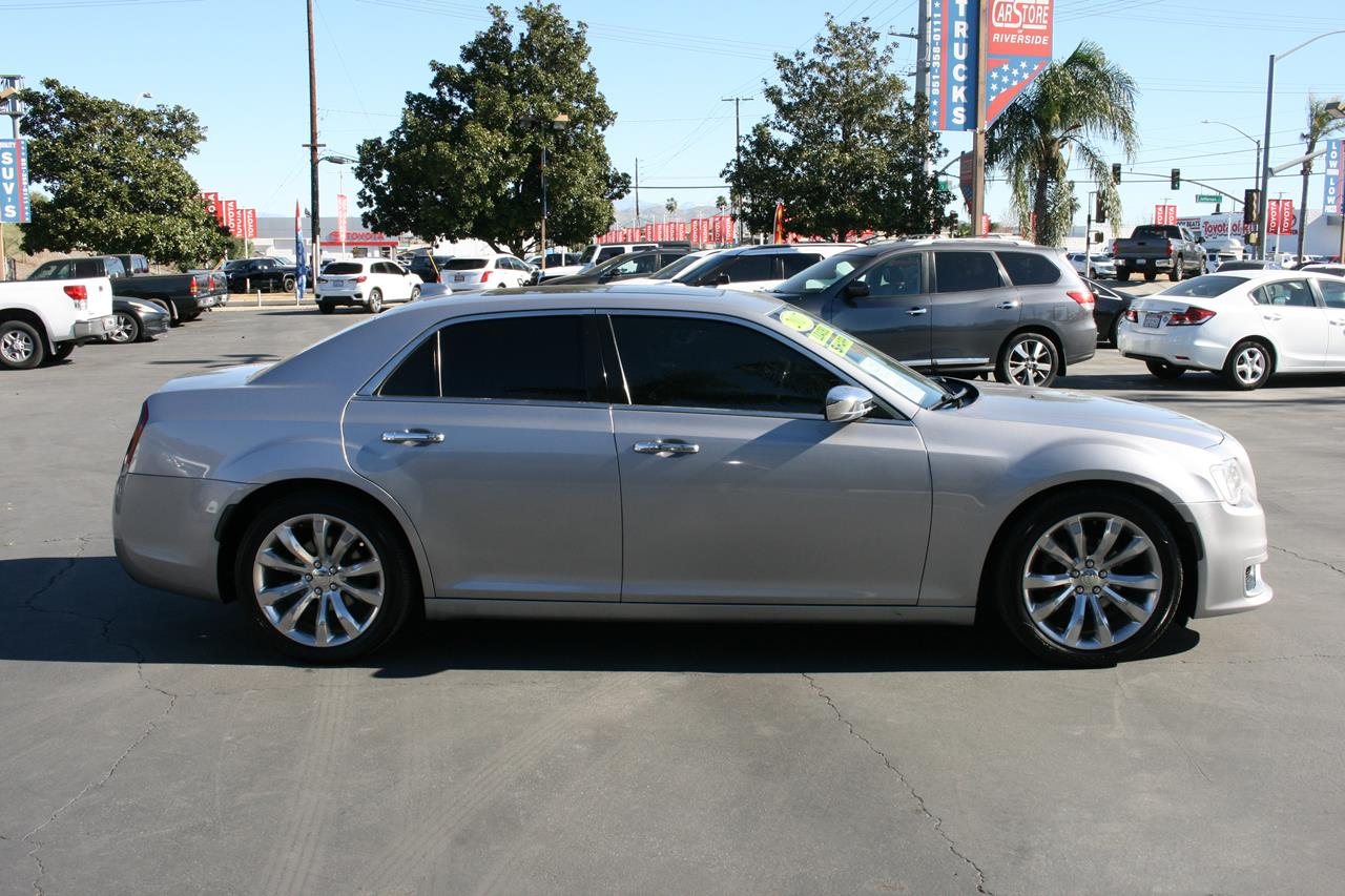 Chrysler 300 300C RWD 2017