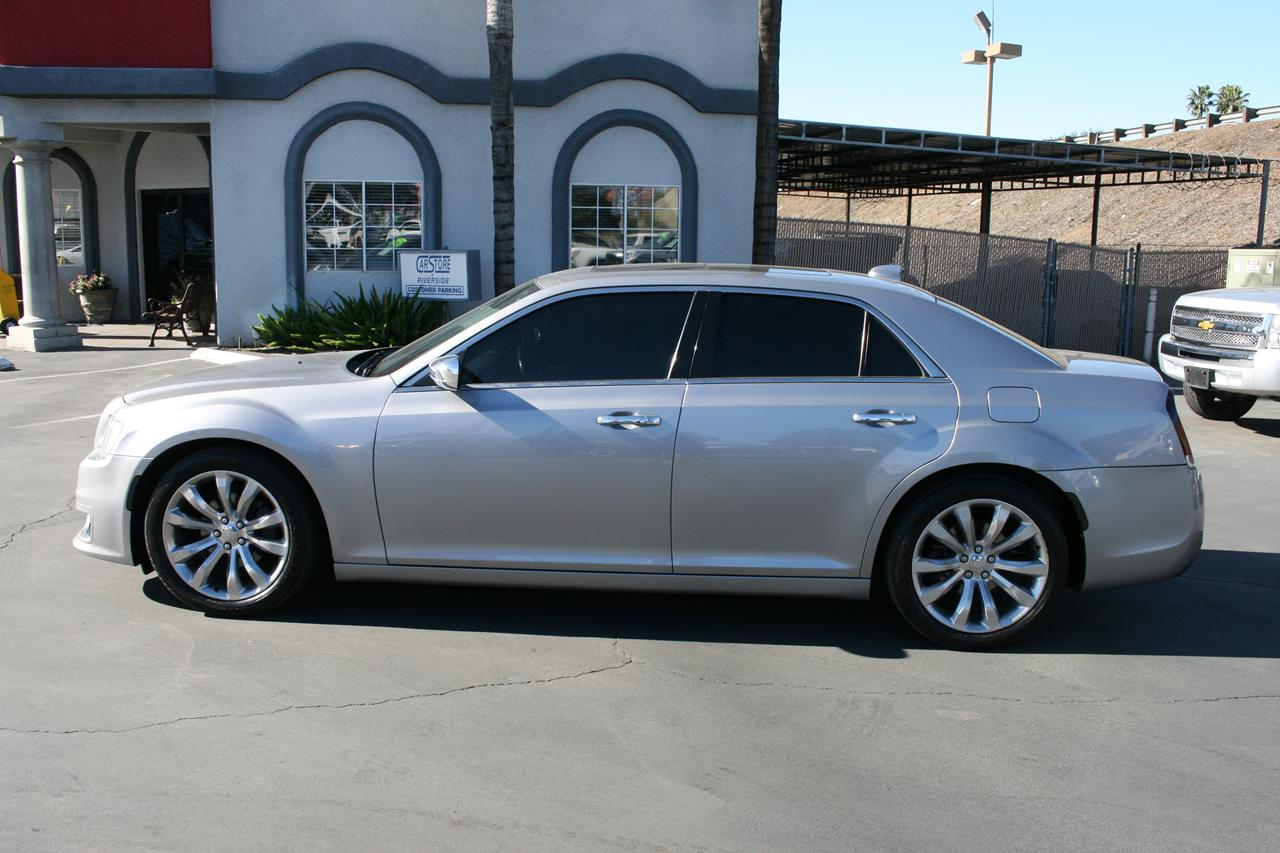 Chrysler 300 300C RWD 2017