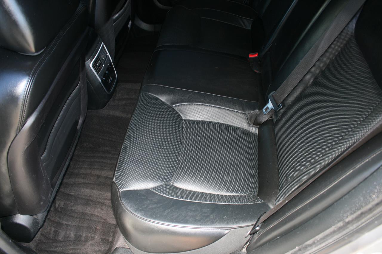 Chrysler 300 300C RWD 2017