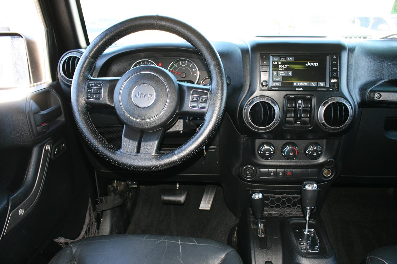 Jeep Wrangler Unlimited 4WD 4dr Sport 2015