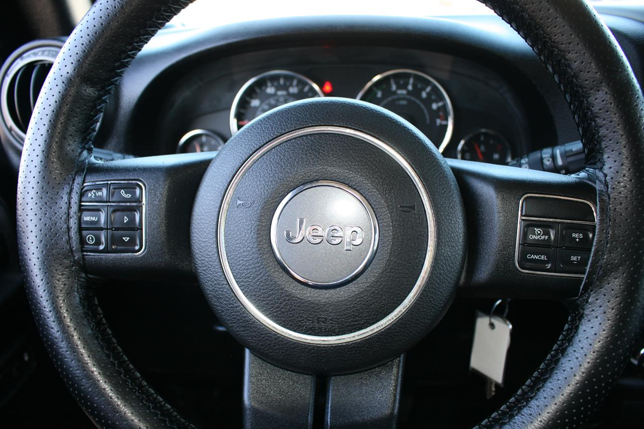 Jeep Wrangler Unlimited 4WD 4dr Sport 2015