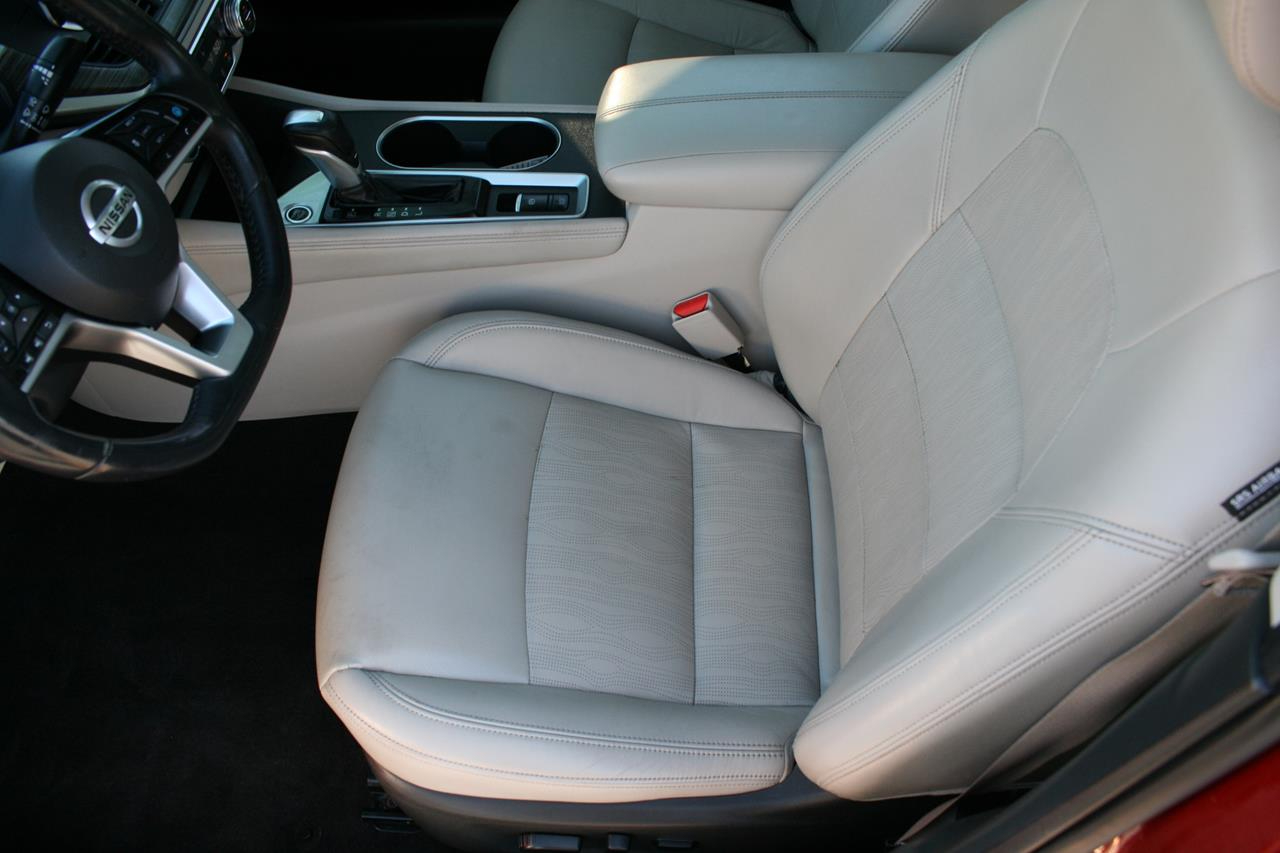 Nissan Altima 2.5 Platinum Sedan 2019