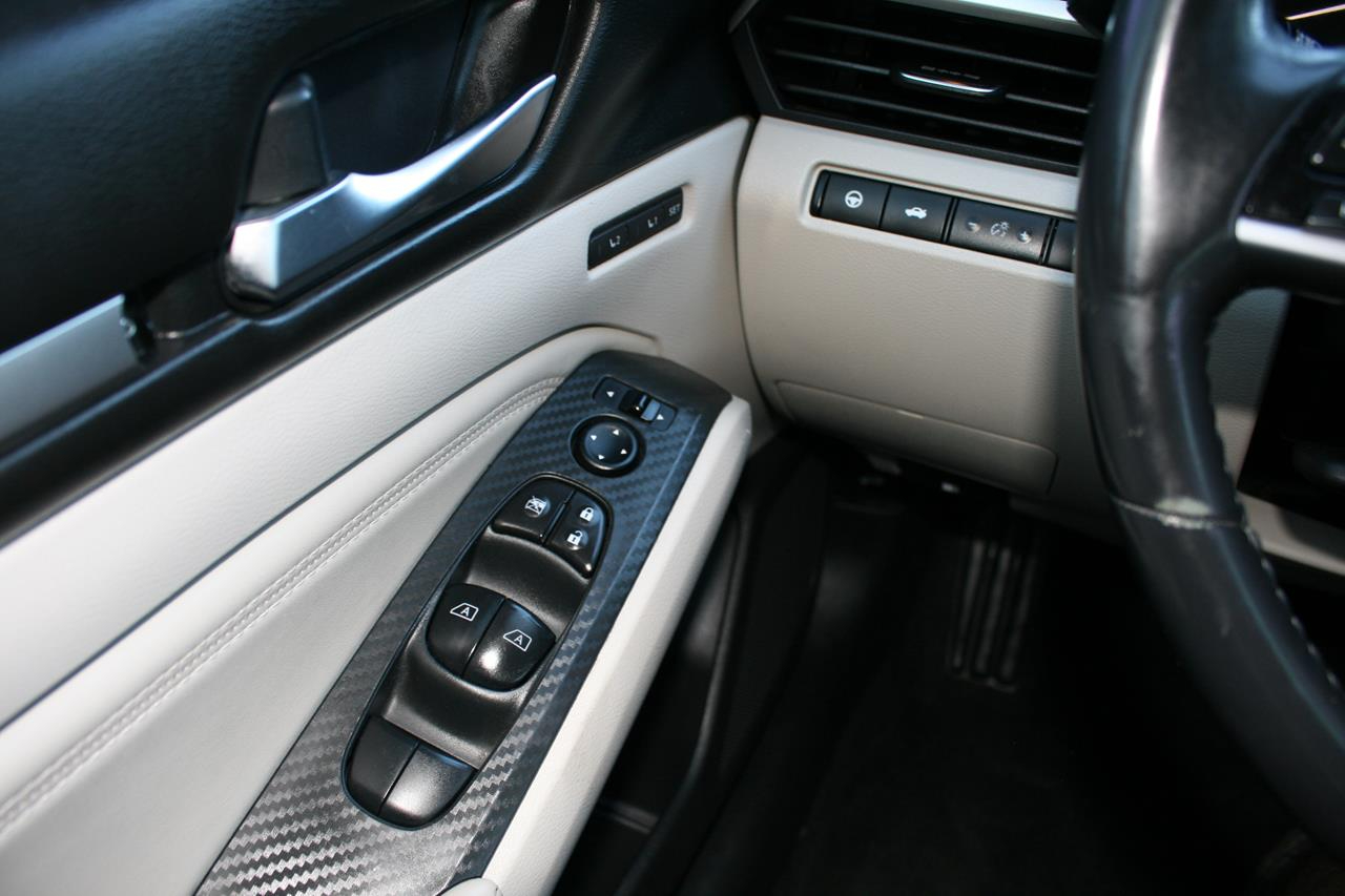 Nissan Altima 2.5 Platinum Sedan 2019