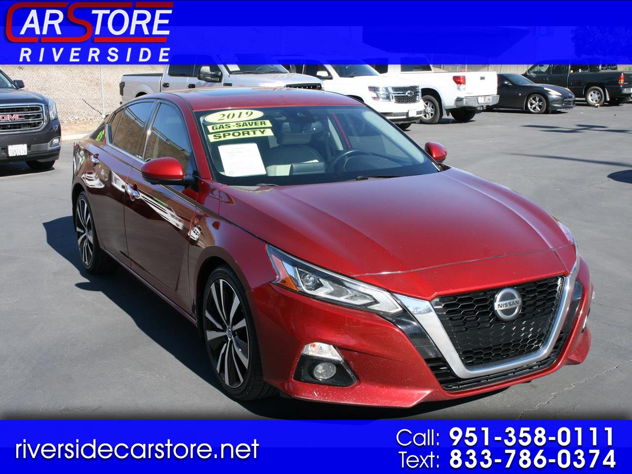 Nissan Altima 2.5 Platinum Sedan 2019