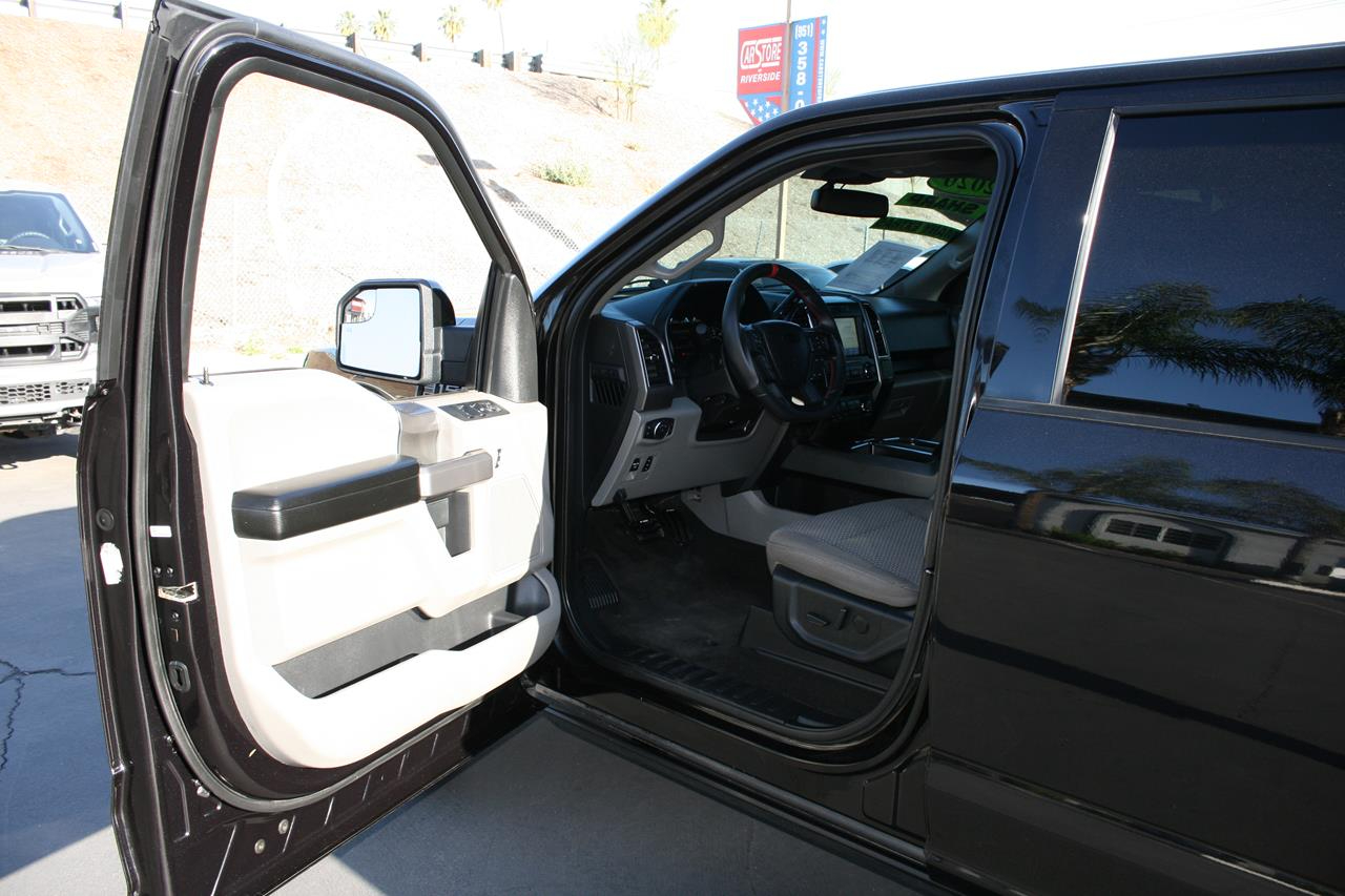 Ford F-150 XLT 2WD SuperCrew 5.5' Box 2020