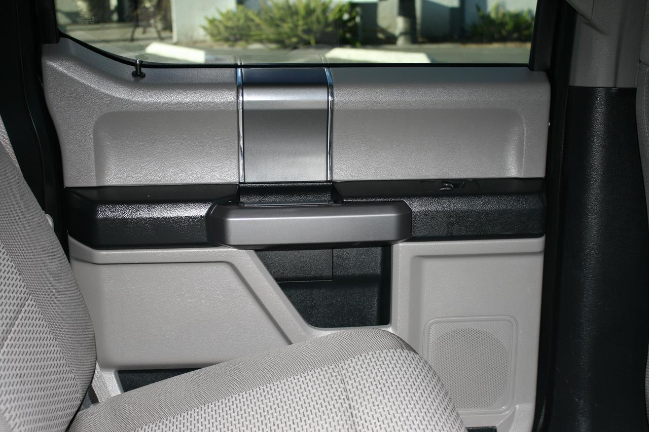 Ford F-150 XLT 2WD SuperCrew 5.5' Box 2020