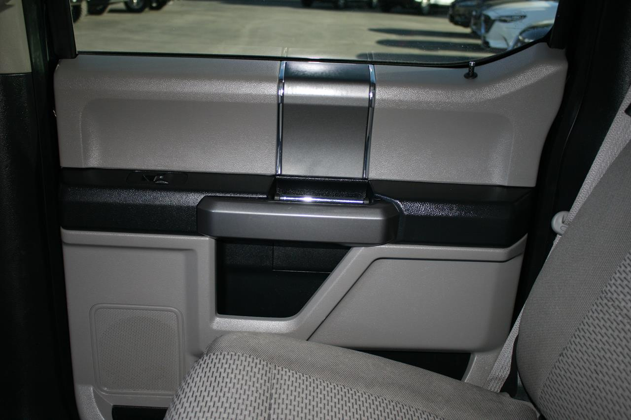 Ford F-150 XLT 2WD SuperCrew 5.5' Box 2020