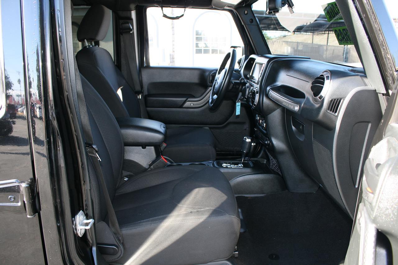 Jeep Wrangler JK Unlimited Sport S 4x4 2018