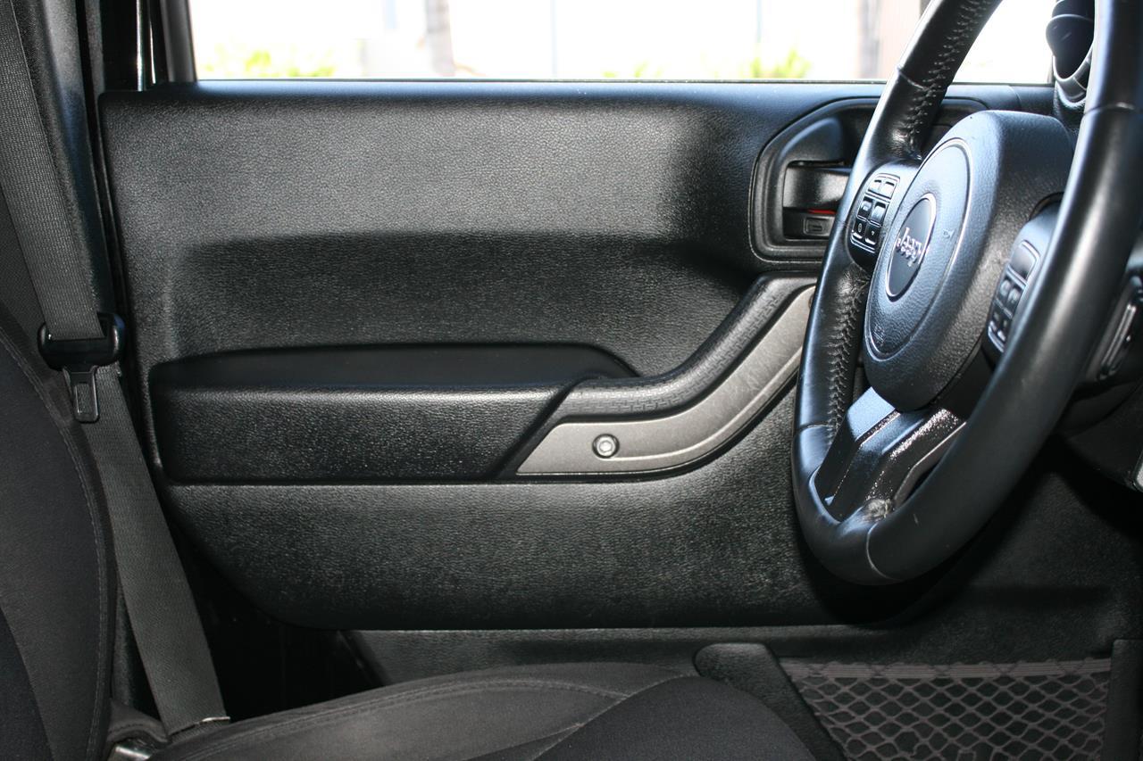 Jeep Wrangler JK Unlimited Sport S 4x4 2018