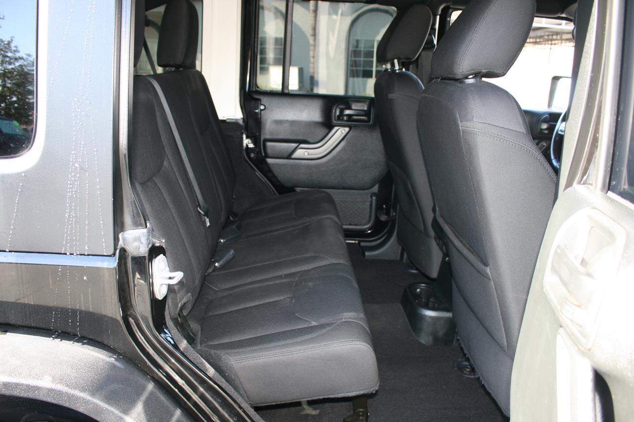 Jeep Wrangler JK Unlimited Sport S 4x4 2018