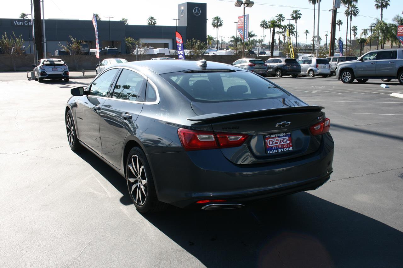Chevrolet Malibu 4dr Sdn RS 2020