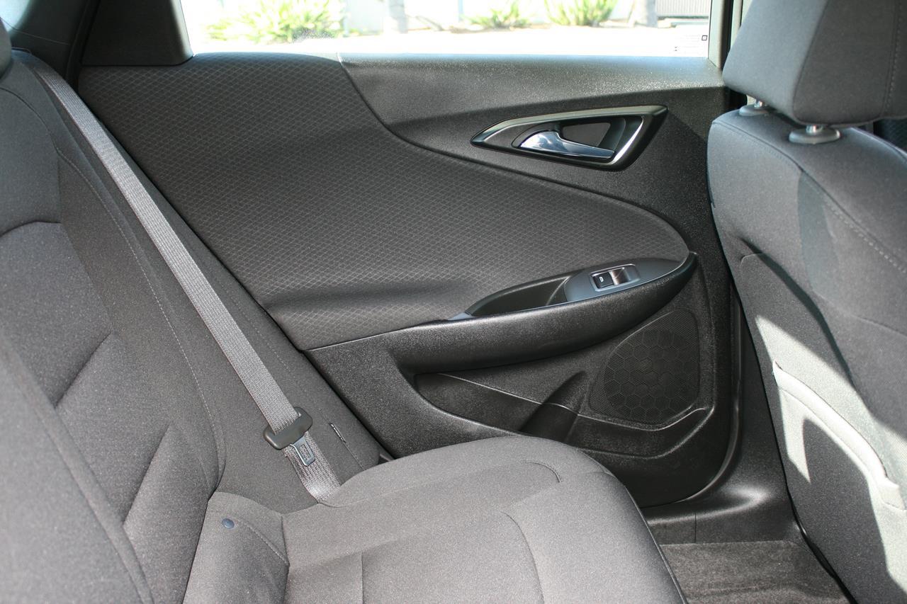 Chevrolet Malibu 4dr Sdn RS 2020