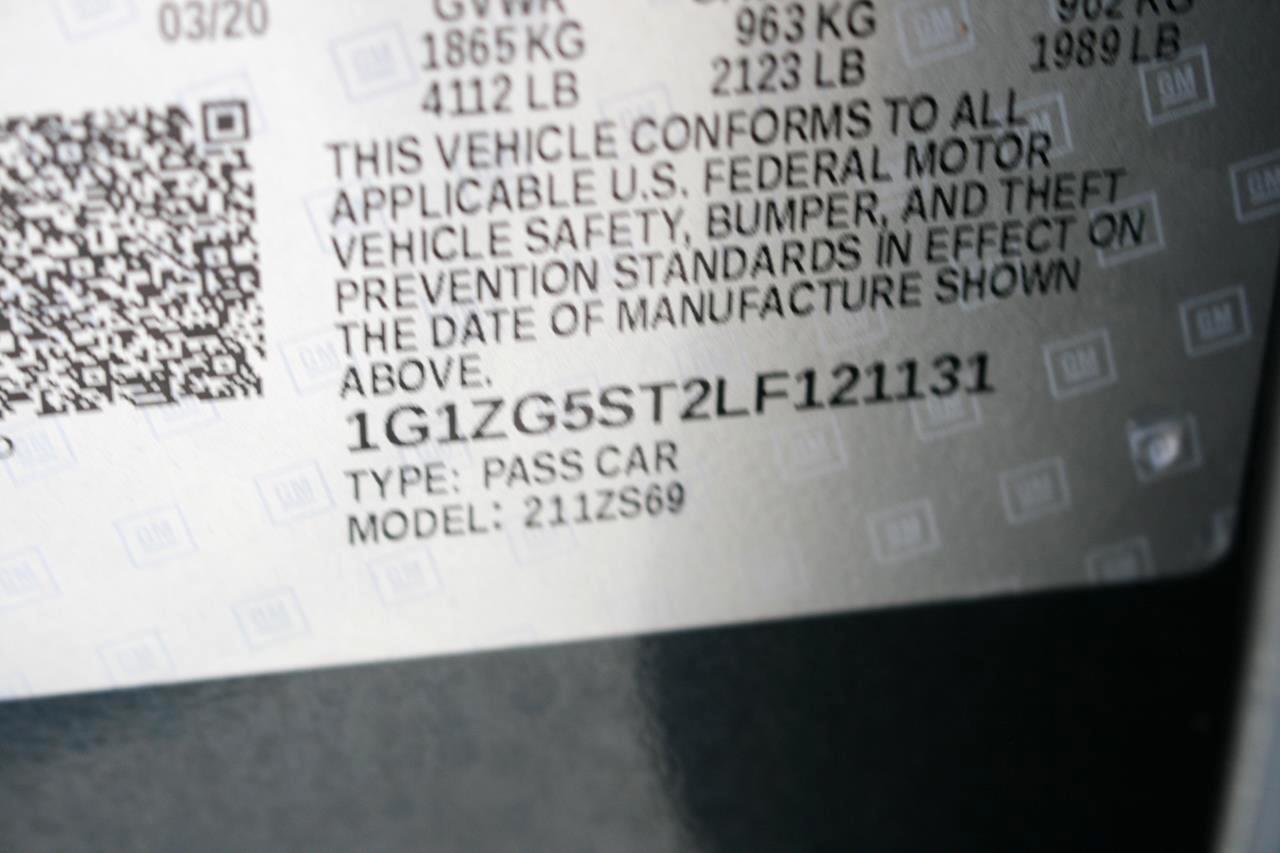 Chevrolet Malibu 4dr Sdn RS 2020