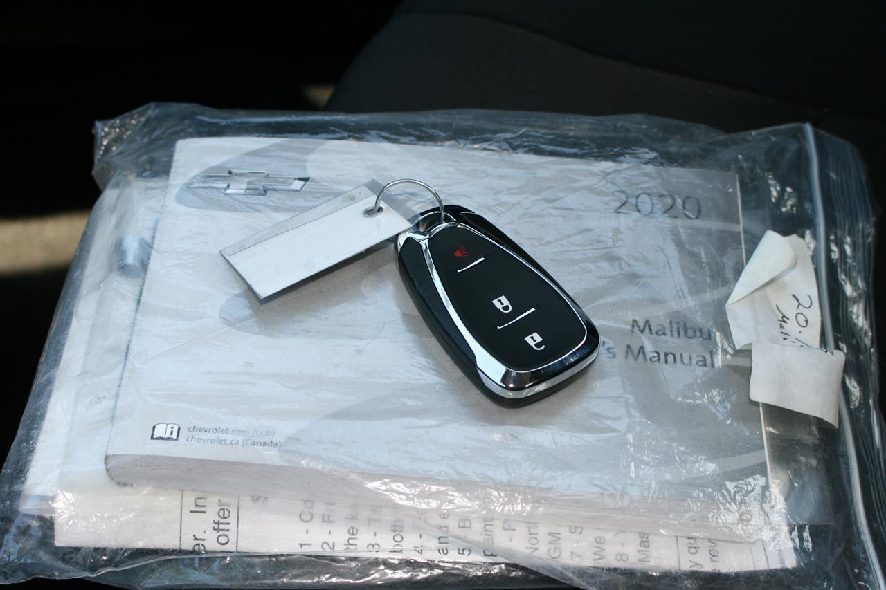 Chevrolet Malibu 4dr Sdn RS 2020