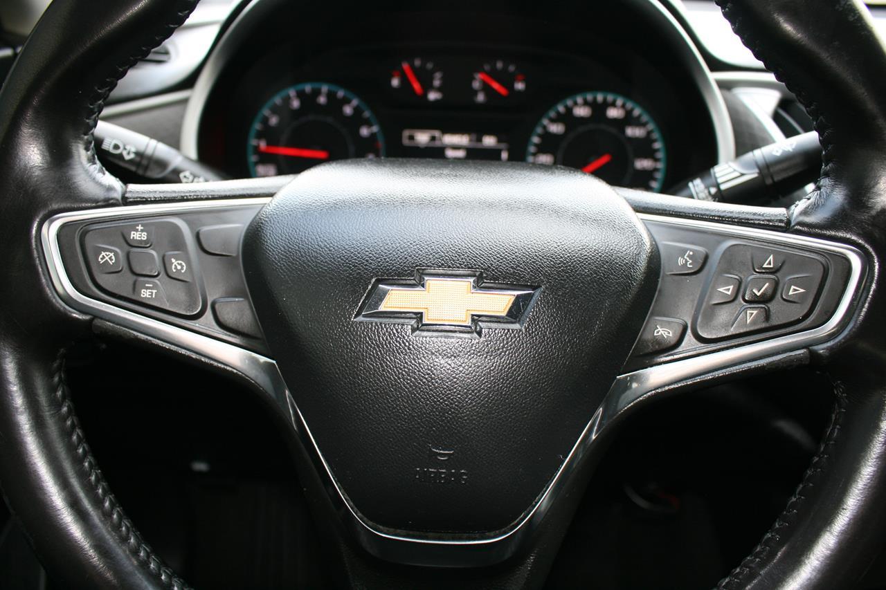 Chevrolet Malibu 4dr Sdn RS 2020