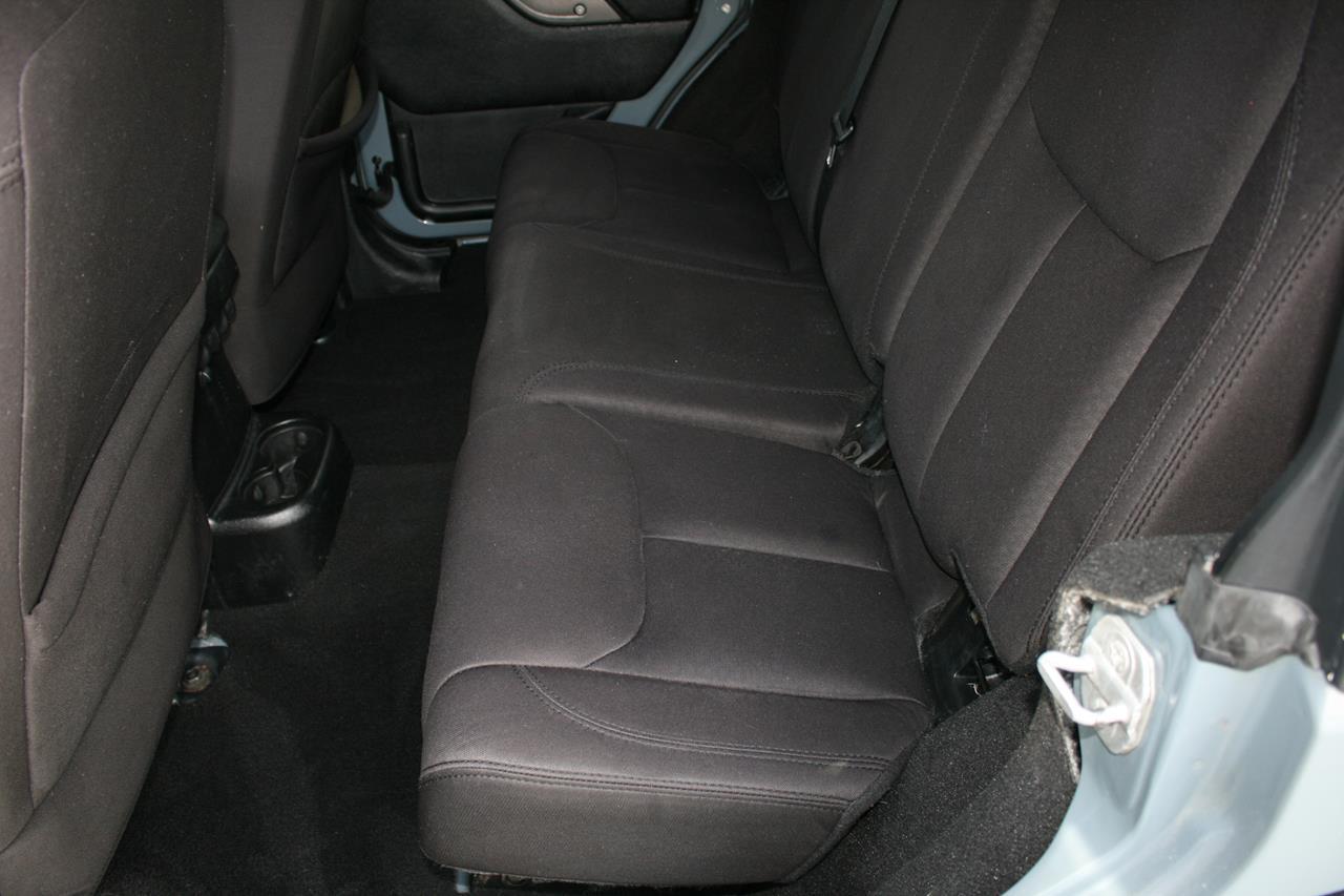 Jeep Wrangler Unlimited 4WD 4dr Sport 2014