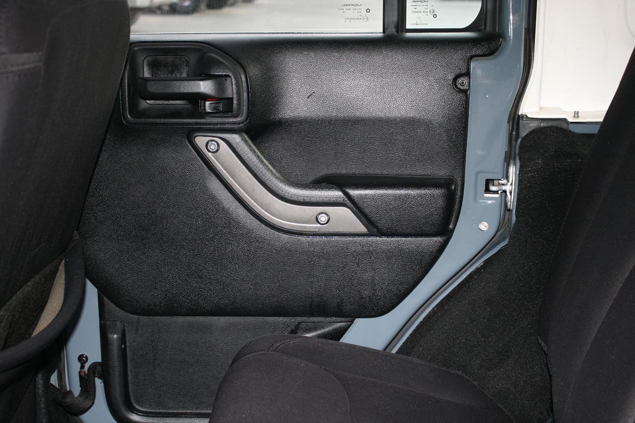 Jeep Wrangler Unlimited 4WD 4dr Sport 2014