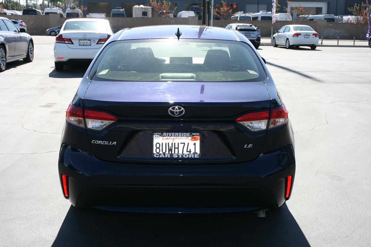 Toyota Corolla LE CVT (Natl) 2021