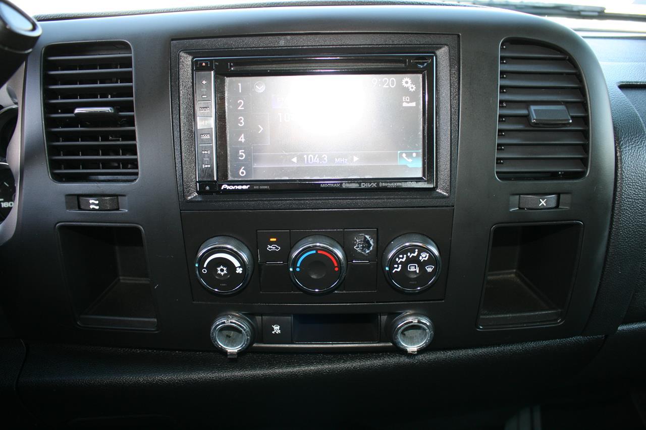 GMC Sierra 1500 2WD Crew Cab 143.5" Xtra Fuel Economy 2009