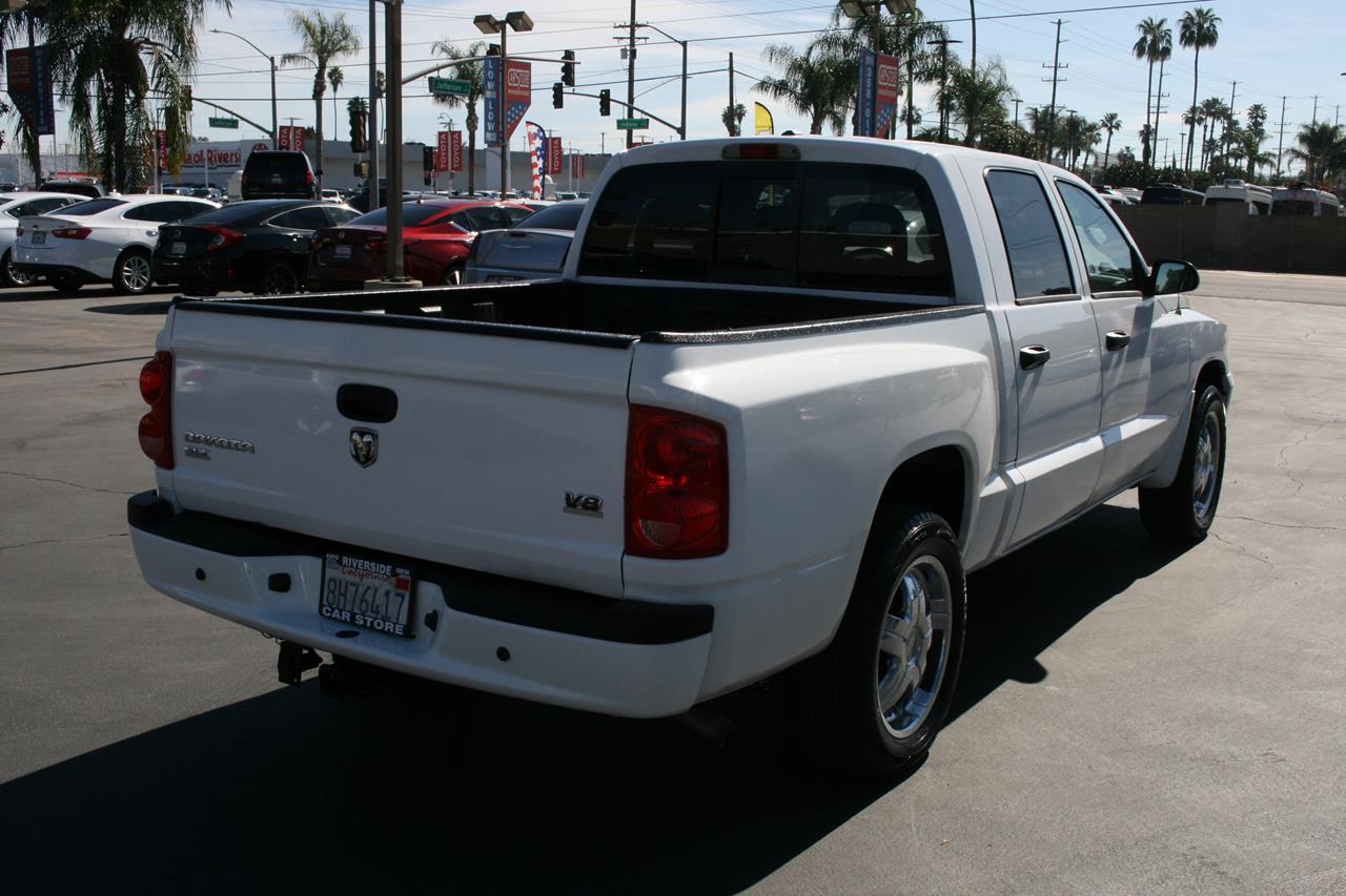 Dodge Dakota 2WD Quad Cab 131" SLT 2007