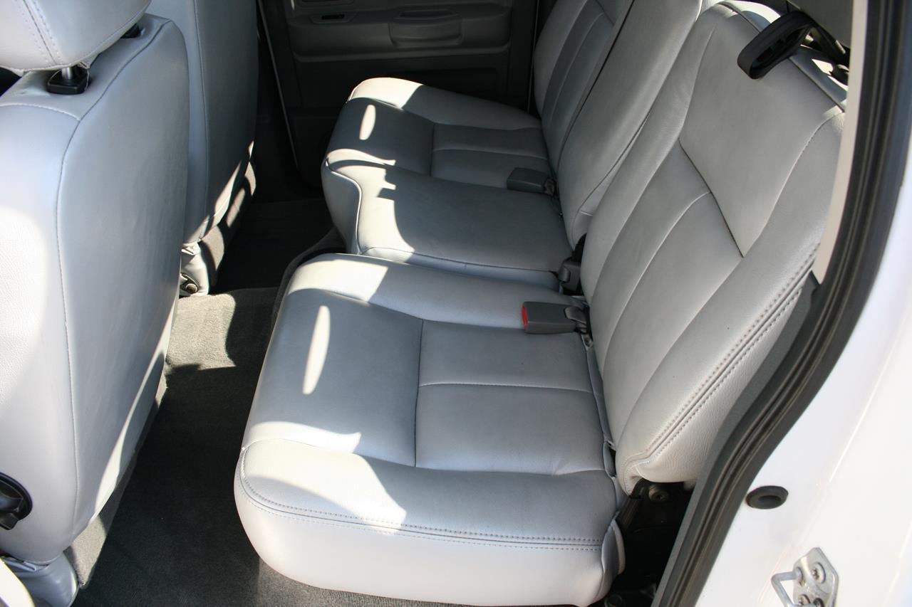 Dodge Dakota 2WD Quad Cab 131" SLT 2007