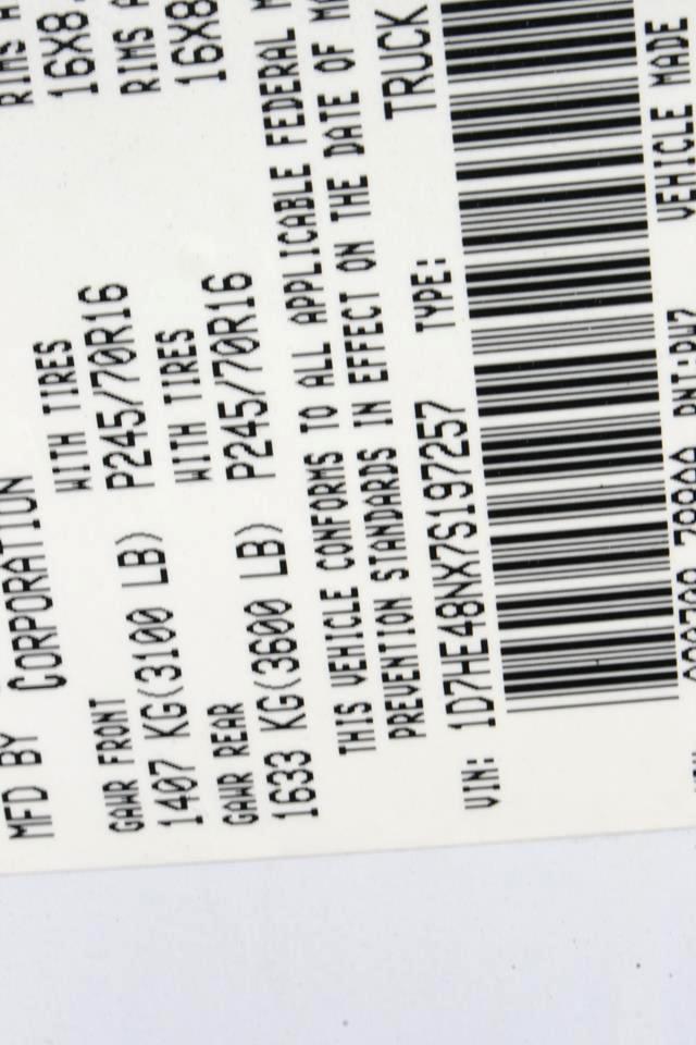 Dodge Dakota 2WD Quad Cab 131" SLT 2007