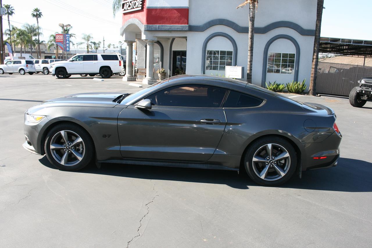 Ford Mustang 2dr Fastback V6 2016