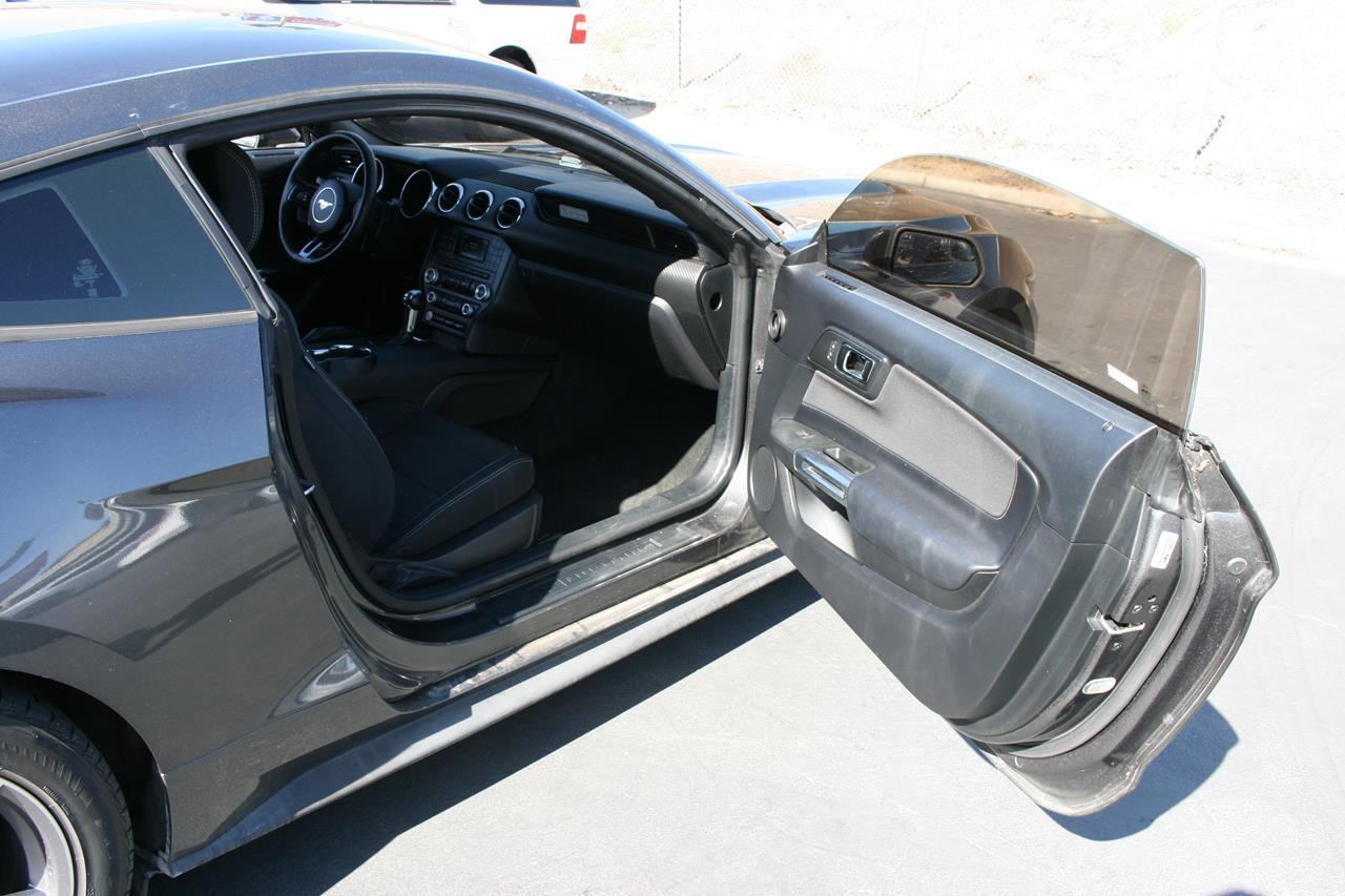 Ford Mustang 2dr Fastback V6 2016