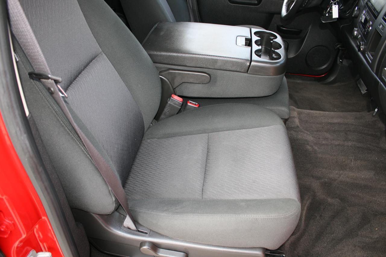 Chevrolet Silverado 1500 4WD Crew Cab 143.5" LT 2012