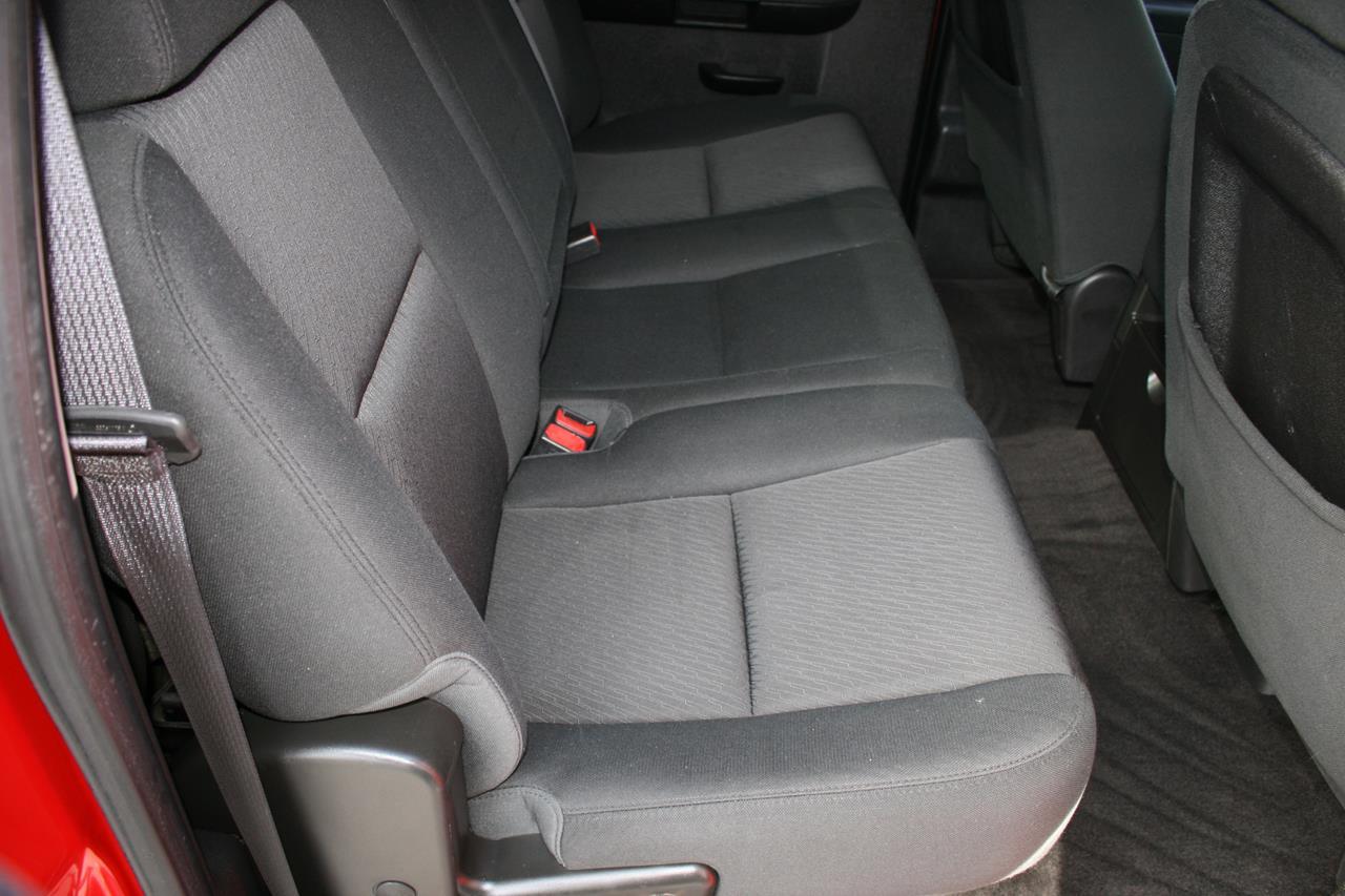 Chevrolet Silverado 1500 4WD Crew Cab 143.5" LT 2012