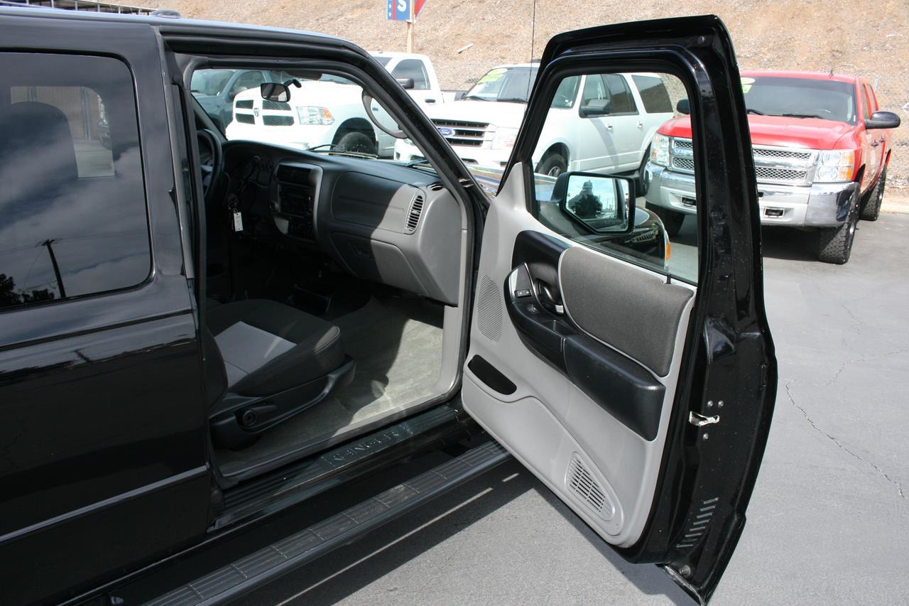 Ford Ranger 2WD 4dr SuperCab 126" XLT 2011