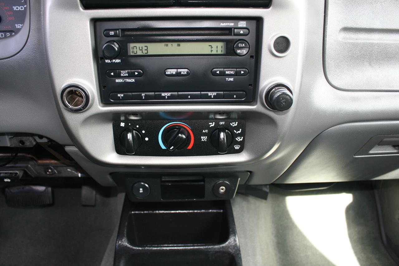 Ford Ranger 2WD 4dr SuperCab 126" XLT 2011