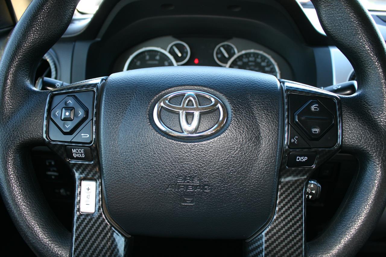 Toyota Tundra 2WD SR5 CrewMax 5.5' Bed 5.7L FFV (Natl) 2017