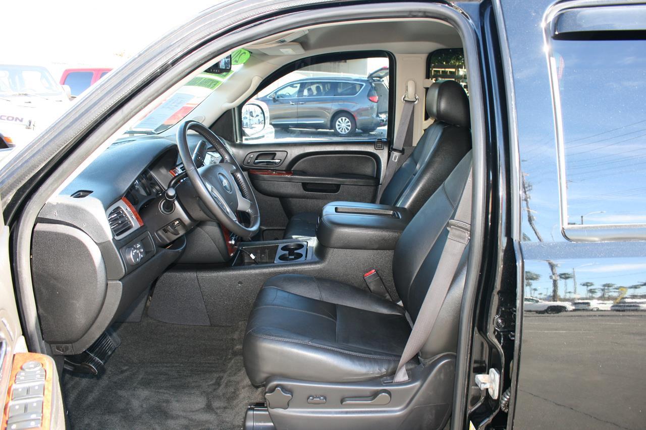 Chevrolet Avalanche Black Diamond LT 2013
