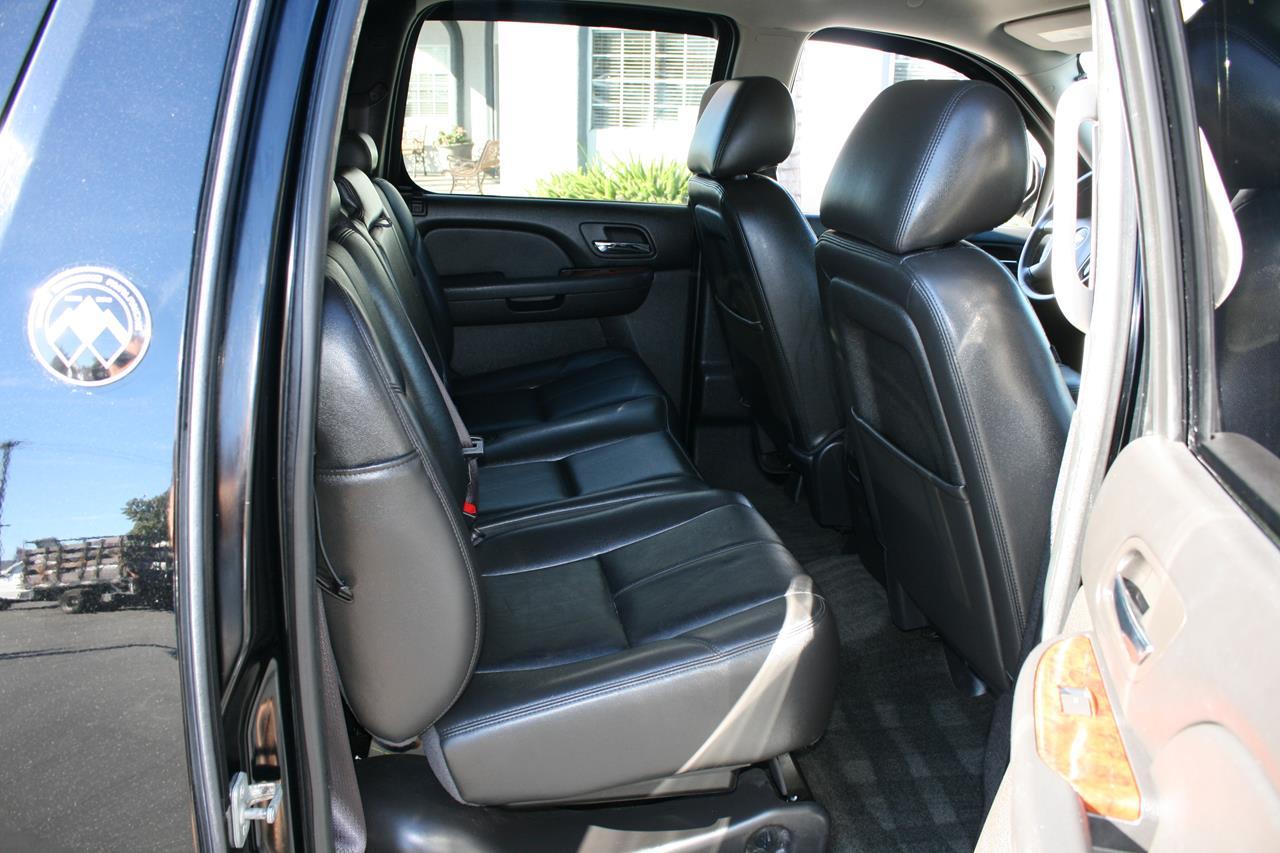 Chevrolet Avalanche Black Diamond LT 2013