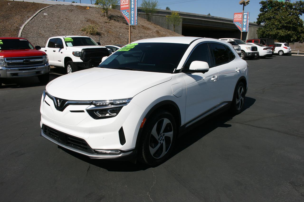 VinFast VF 8 Eco AWD 82 kWh 2023