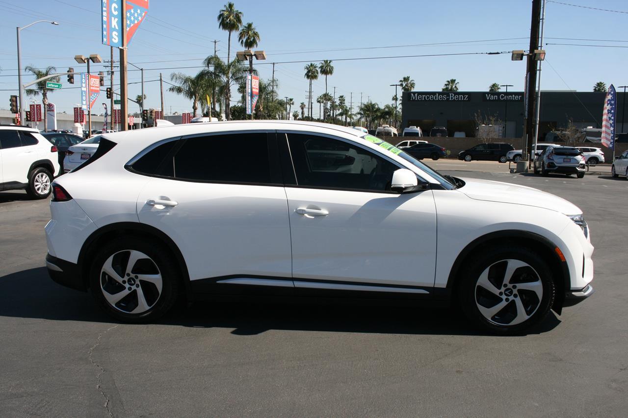 VinFast VF 8 Eco AWD 82 kWh 2023