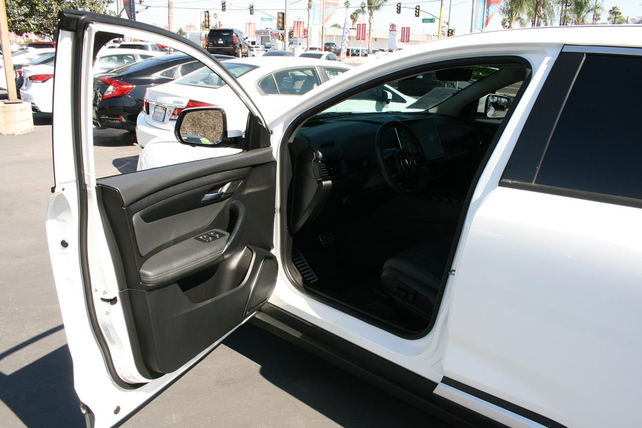 VinFast VF 8 Eco AWD 82 kWh 2023