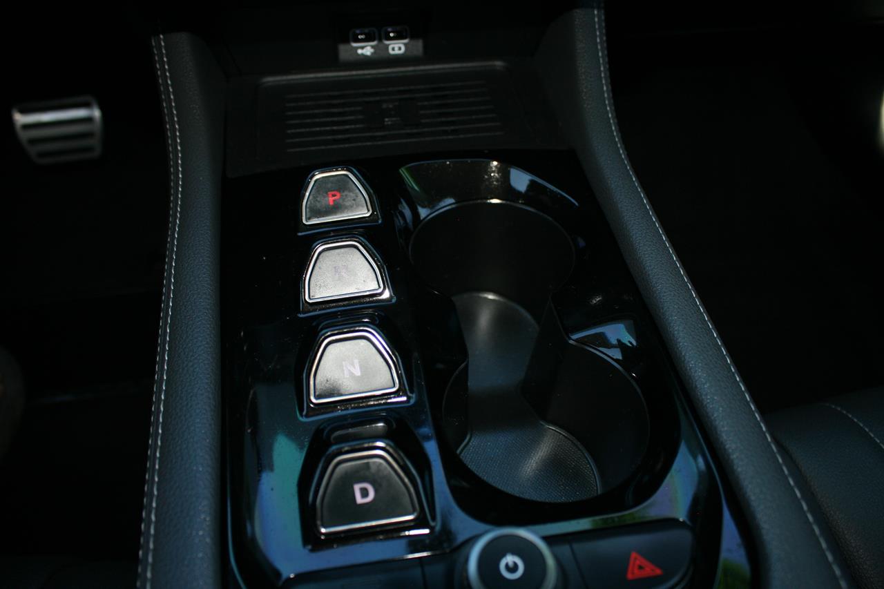 VinFast VF 8 Eco AWD 82 kWh 2023