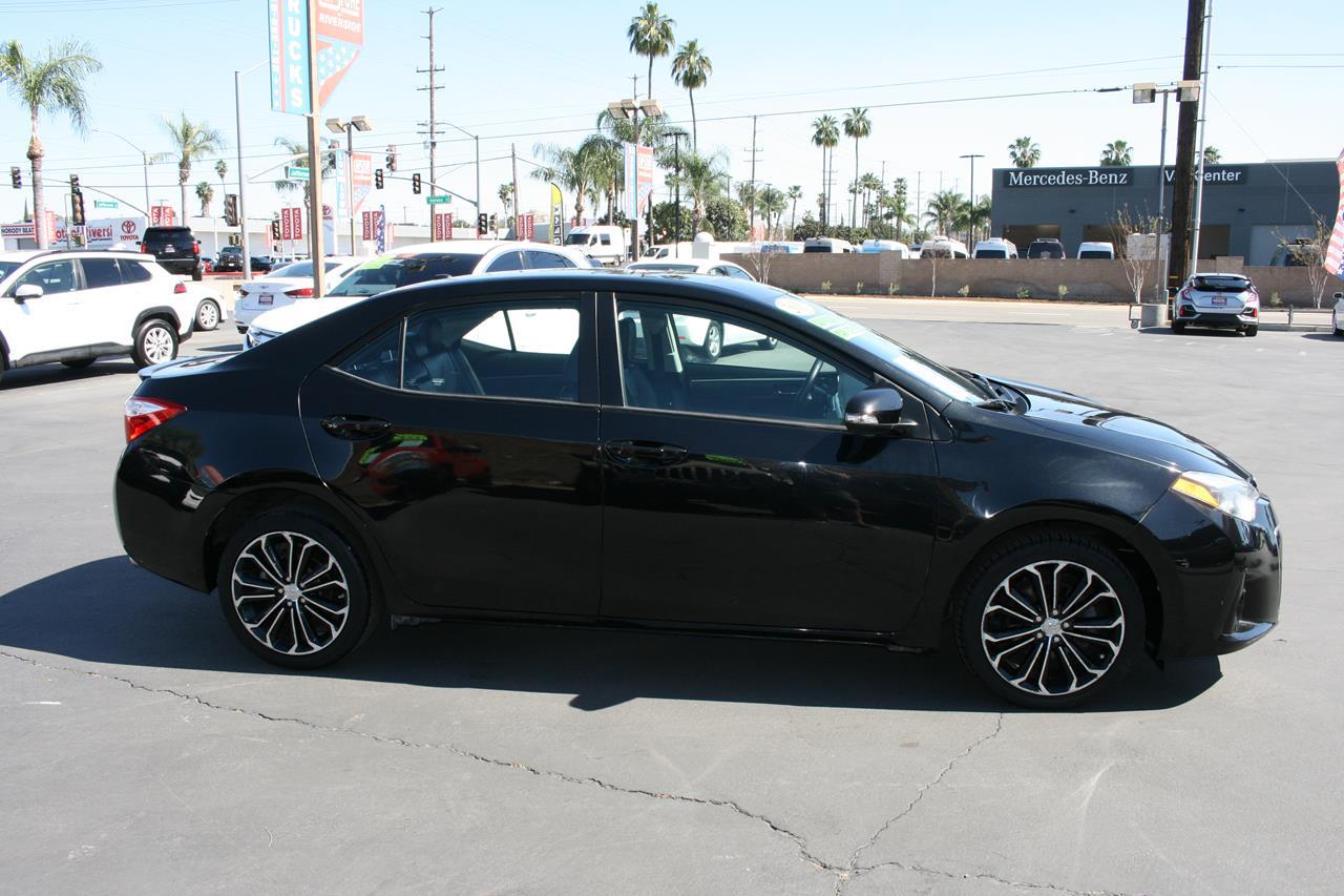 Toyota Corolla 4dr Sdn CVT S Premium (Natl) 2016