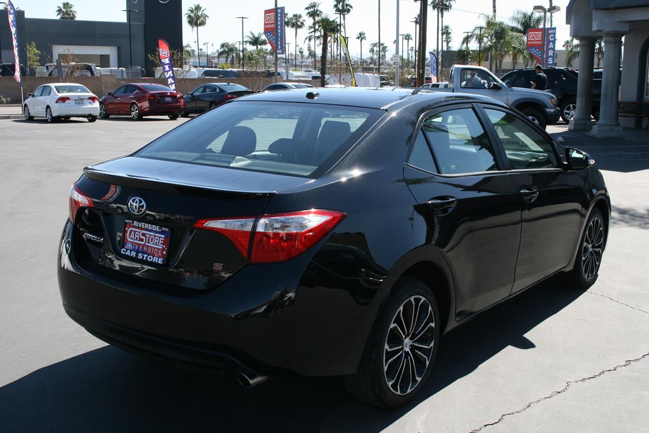 Toyota Corolla 4dr Sdn CVT S Premium (Natl) 2016