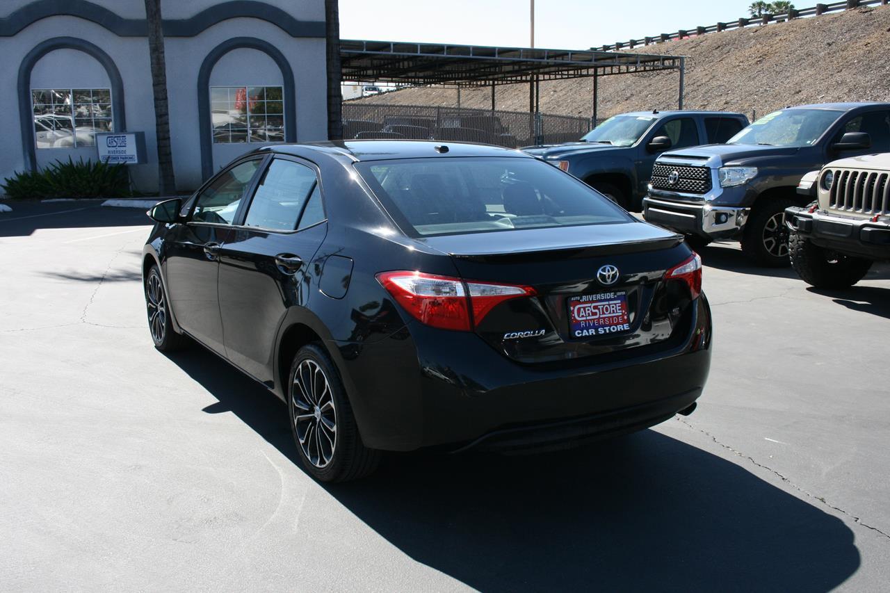 Toyota Corolla 4dr Sdn CVT S Premium (Natl) 2016