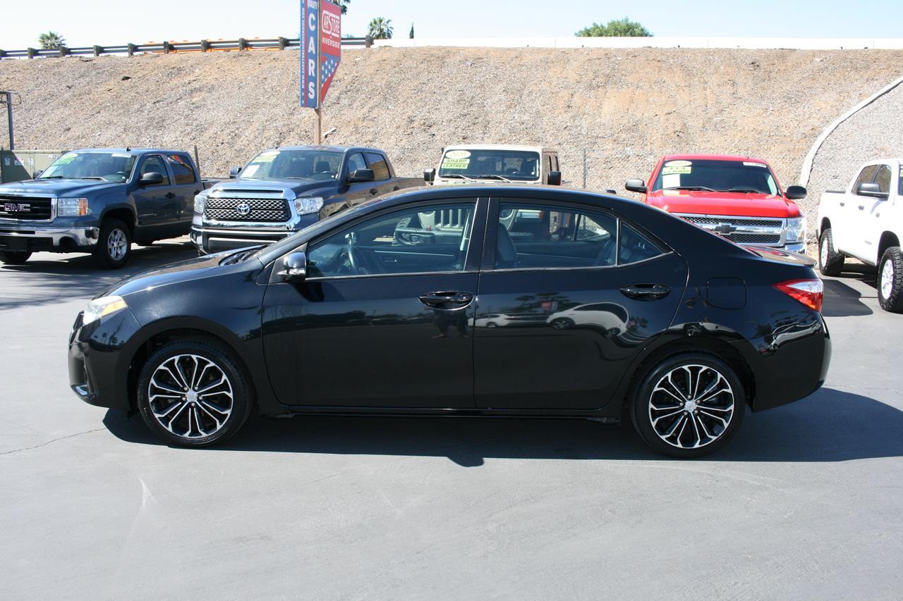 Toyota Corolla 4dr Sdn CVT S Premium (Natl) 2016