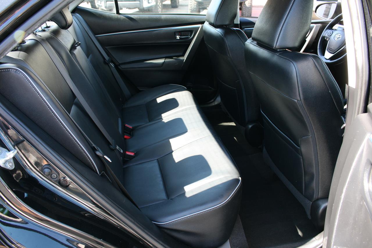 Toyota Corolla 4dr Sdn CVT S Premium (Natl) 2016